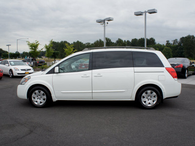 nissan quest 2006 white van gasoline 6 cylinders front wheel drive automatic with overdrive 98371