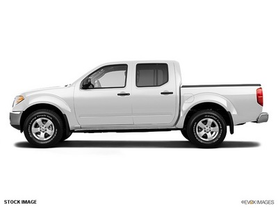 nissan frontier 2011 white gasoline 6 cylinders 4 wheel drive not specified 98371