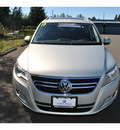 volkswagen tiguan 2010 gold suv wolfsburg 4motion gasoline 4 cylinders all whee drive automatic 98226