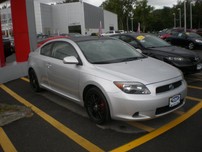 scion tc 2007 silver hatchback gasoline 4 cylinders front wheel drive 5 speed manual 13502