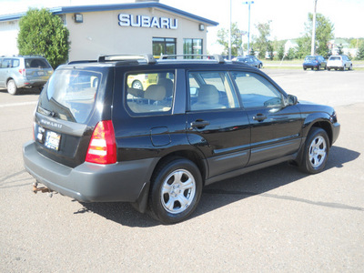 subaru forester 2005 black suv 2 5 x gasoline 4 cylinders all whee drive 5 speed manual 55811
