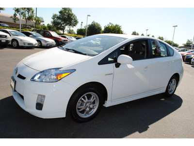 toyota prius 2010 white hatchback ii hybrid 4 cylinders front wheel drive cont  variable trans  91761
