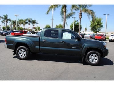 toyota tacoma 2011 green pickup truck doublecab prerunner v6 gasoline 6 cylinders 2 wheel drive automatic 91761