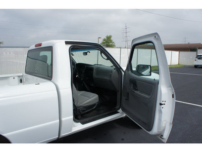 ford ranger 2006 white pickup truck cloth gasoline 4 cylinders rear wheel drive manual 47129