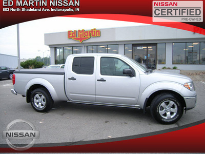 nissan frontier 2009 silver gasoline 6 cylinders 4 wheel drive not specified 46219