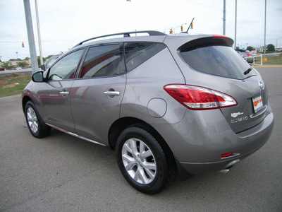 nissan murano 2011 lt  gray suv gasoline 6 cylinders all whee drive not specified 46219