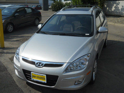 hyundai elantra touring 2012 shimmer silver wagon se gasoline 4 cylinders front wheel drive 4 speed automatic 99208