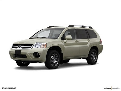 mitsubishi endeavor 2007 silver suv ls gasoline 6 cylinders front wheel drive automatic 44060