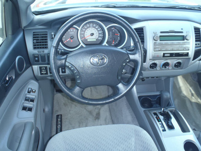 toyota tacoma 2010 dk  gray v6 gasoline 6 cylinders 4 wheel drive automatic 98632