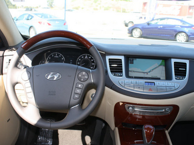 hyundai genesis 2012 lt  gray sedan 4 6l v8 gasoline 8 cylinders rear wheel drive automatic 94010