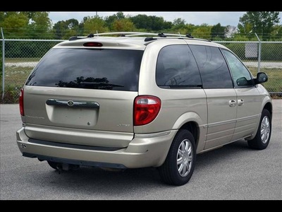 chrysler town and country 2005 limited gasoline 6 cylinders front wheel drive 4 speed automatic 46219