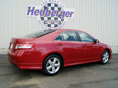 toyota camry 2010 barcelona red sedan se 4 cylinders front wheel drive automatic 80905