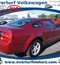 ford mustang 2006 red coupe v6 standard gasoline 6 cylinders rear wheel drive automatic with overdrive 99336