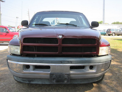 dodge ram 1500 2001 maroon pickup truck gasoline 8 cylinders rear wheel drive automatic 77379