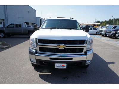 chevrolet silverado 2500hd 2007 white ltz diesel 8 cylinders 4 wheel drive automatic 07712