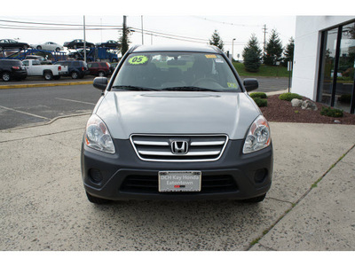 honda cr v 2005 silver moss suv lx gasoline 4 cylinders all whee drive 5 speed automatic 07724