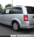 chrysler town and country 2010 sil van limited gasoline 6 cylinders front wheel drive 6 speed automatic 33912