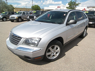 chrysler pacifica 2006 silver suv touring gasoline 6 cylinders front wheel drive automatic 81212