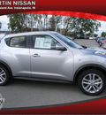 nissan juke 2011 silver suv gasoline 4 cylinders all whee drive automatic 46219