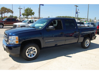 chevrolet silverado 1500 2011 blue pickup truck lt flex fuel 8 cylinders 2 wheel drive 4 speed automatic 77090