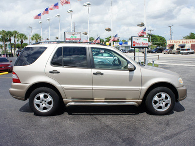 mercedes benz m class 2003 gold suv ml350 gasoline 6 cylinders all whee drive automatic 33021