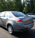 ford focus 2010 dk  gray sedan se gasoline 4 cylinders front wheel drive automatic 27215
