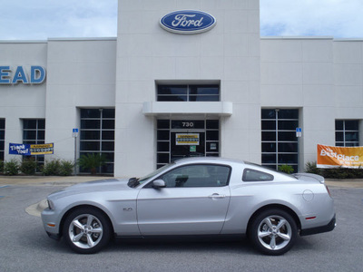 ford mustang 2012 silver coupe gt premium gasoline 8 cylinders rear wheel drive automatic 32401