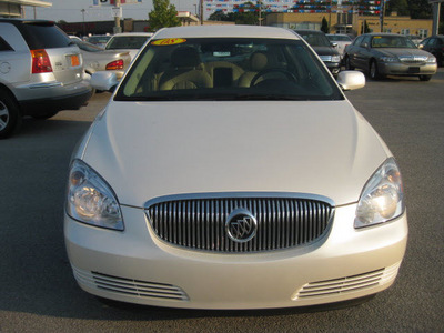 buick lucerne 2008 off white sedan cxl gasoline 6 cylinders front wheel drive automatic 62863