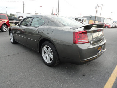 dodge charger 2008 gray sedan r t gasoline 8 cylinders rear wheel drive automatic 60915