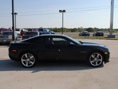 chevrolet camaro 2011 black coupe ss gasoline 8 cylinders rear wheel drive 6 speed manual 76087