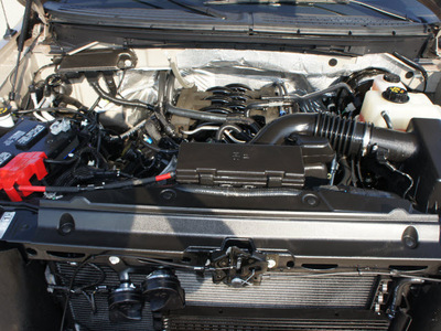 ford f 150 2011 beige xlt flex fuel 8 cylinders 2 wheel drive automatic 76108