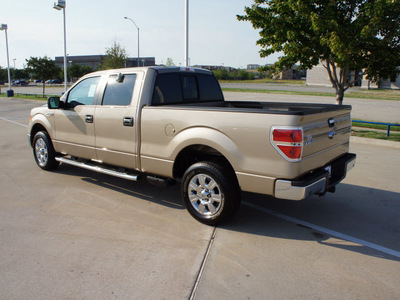 ford f 150 2011 beige xlt flex fuel 8 cylinders 2 wheel drive automatic 76108