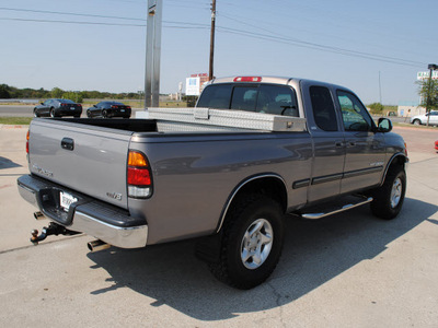 toyota tundra 2001 gray pickup truck sr5 gasoline 8 cylinders dohc rear wheel drive automatic with overdrive 76087