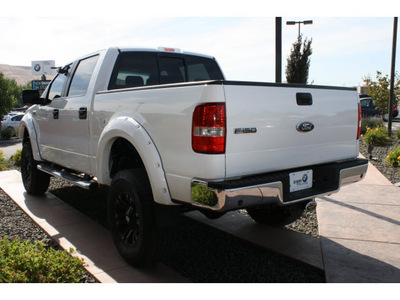 ford f 150 2007 white lariat flex fuel 8 cylinders 4 wheel drive automatic 99352