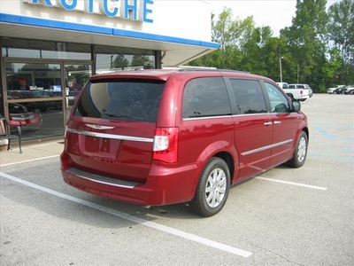 chrysler town and country 2011 van flex fuel 6 cylinders front wheel drive not specified 46036