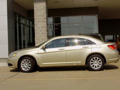 chrysler 200 2011 gold sedan touring flex fuel 6 cylinders front wheel drive automatic 62034