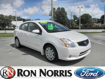 nissan sentra 2010 white sedan 2 0 gasoline 4 cylinders front wheel drive automatic with overdrive 32783