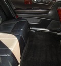 cadillac dts 2007 black sedan lomousine v8 4 speed automatic 07507