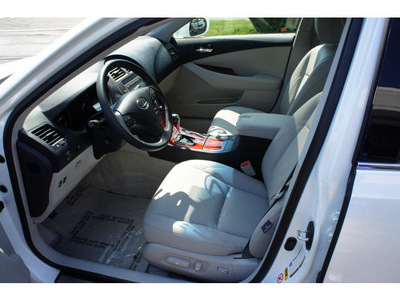 lexus es 350 2008 white sedan gasoline 6 cylinders front wheel drive automatic 07755
