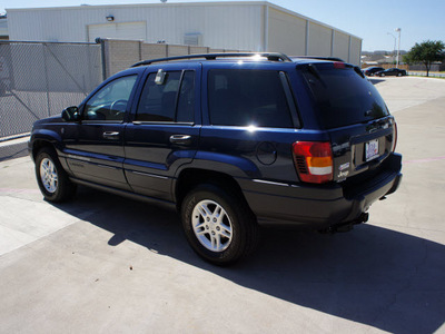 jeep grand cherokee 2004 blue suv laredo gasoline 6 cylinders 4 wheel drive automatic with overdrive 76108