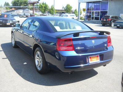 dodge charger 2006 blue sedan rt gasoline 8 cylinders rear wheel drive shiftable automatic 99212