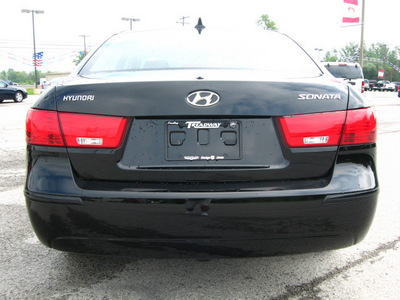 hyundai sonata 2010 black sedan gls gasoline 4 cylinders front wheel drive automatic 45840