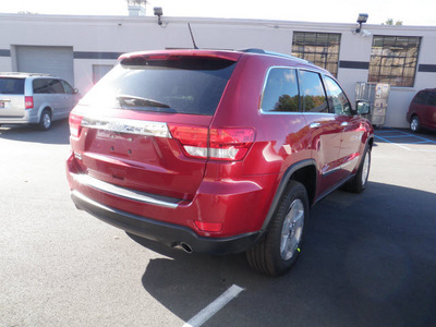 jeep grand cherokee 2011 red suv limited gasoline 6 cylinders 4 wheel drive automatic with overdrive 08844