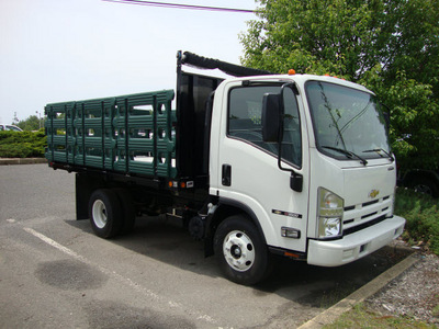 chevrolet w3500 2009 white stake dump v8 automatic 07712