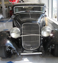 ford model a 1932 black sedan 3 speed 08753