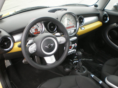 mini cooper 2008 yellow hatchback s gasoline 4 cylinders front wheel drive automatic 13502