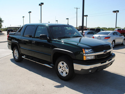 chevrolet avalanche 2003 green suv gasoline 8 cylinders rear wheel drive automatic 76087