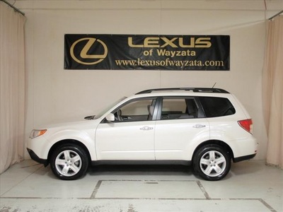 subaru forester 2010 white wagon 2 5x limited gasoline 4 cylinders all whee drive shiftable automatic 55391