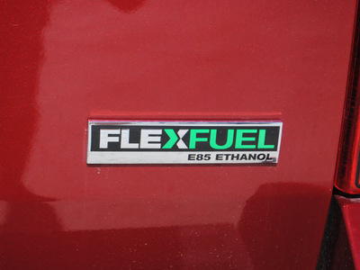 chevrolet suburban 2011 maroon suv lt flex fuel 8 cylinders 4 wheel drive automatic 76087