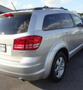 dodge journey 2009 silver suv sxt gasoline 6 cylinders front wheel drive automatic 60443